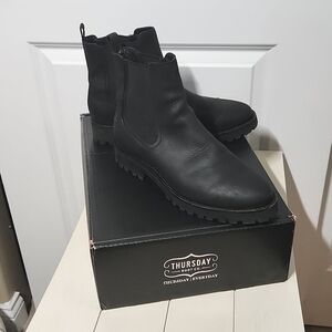 THURSDAY BOOT CO Women's Legend Rugged & Resilient Chelsea Boots, 10